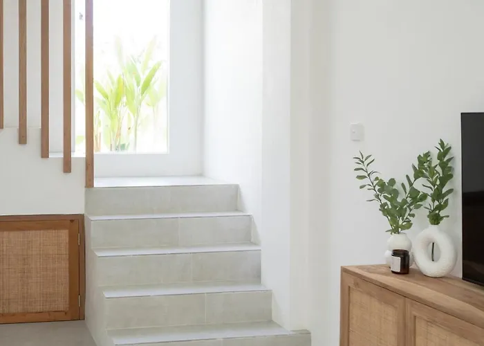 Villa Cozy 3 Bd In Heart Of