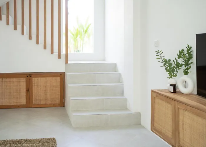 Cozy 3 Bd In Heart Of Canggu