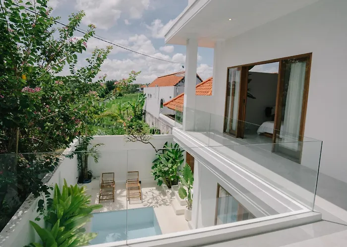 Cozy 3 Bd In Heart Of Canggu