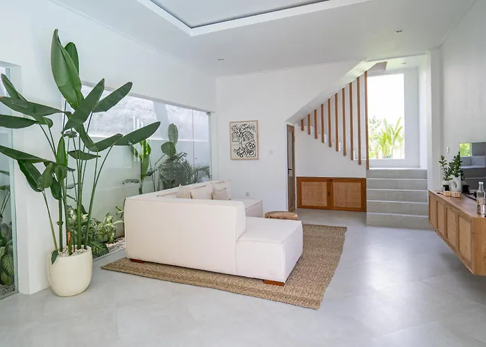 Cozy 3 Bd In Heart Of Villa