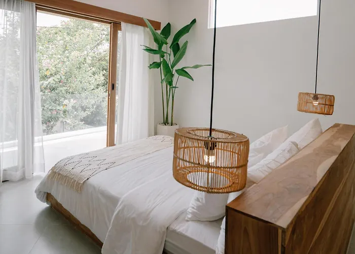 Cozy 3 Bd In Heart Of Villa